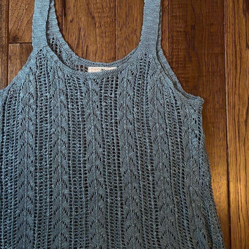 <3 knitted blue tank / cover up <3